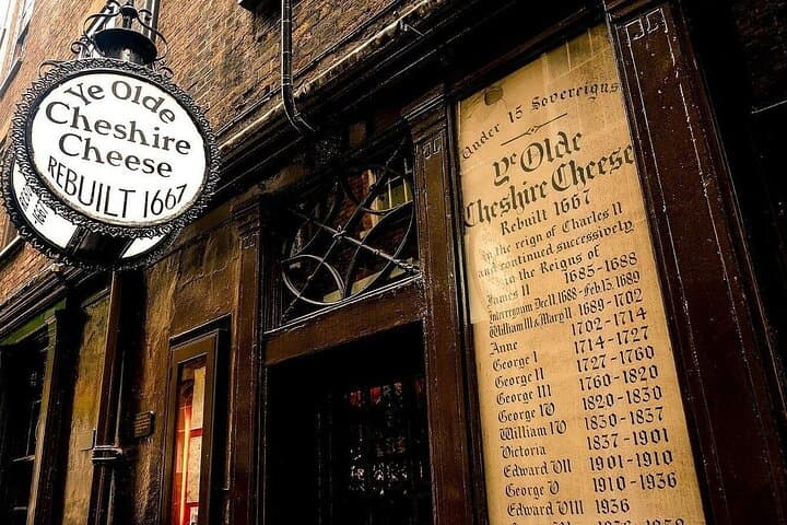 Walking Dickens' London: Very Small Group Literary Tour & Charles Dickens Museum Entry photo 4