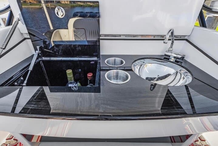Island Hopping & Snorkeling on a Luxury Renegade Boat in the British Virgin Islands photo 4
