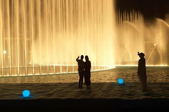 Dubai Fountain Boardwalk: Up-Close Walk Bridge Ticket with Optional Transport photo 4