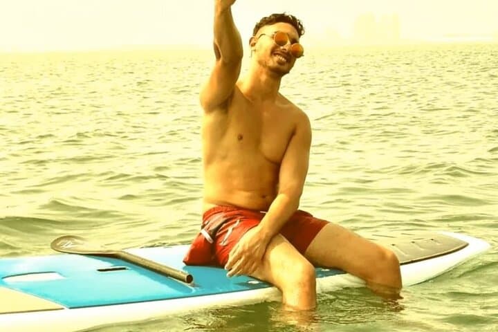 Sunset Kayak Escape to a Hidden Beach — Private Guided Tour in Doha photo 2