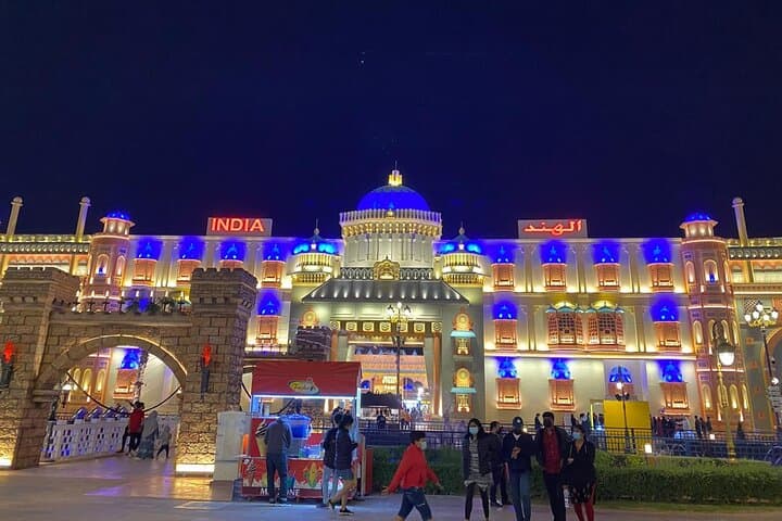 Dubai Evening Combo: Miracle Garden Blooms and Global Village Nights