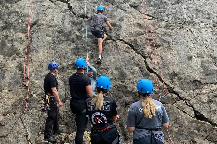 Beginner Climbing at Dinas Rock: 4-Hour Outdoor Climb in South Wales photo 4