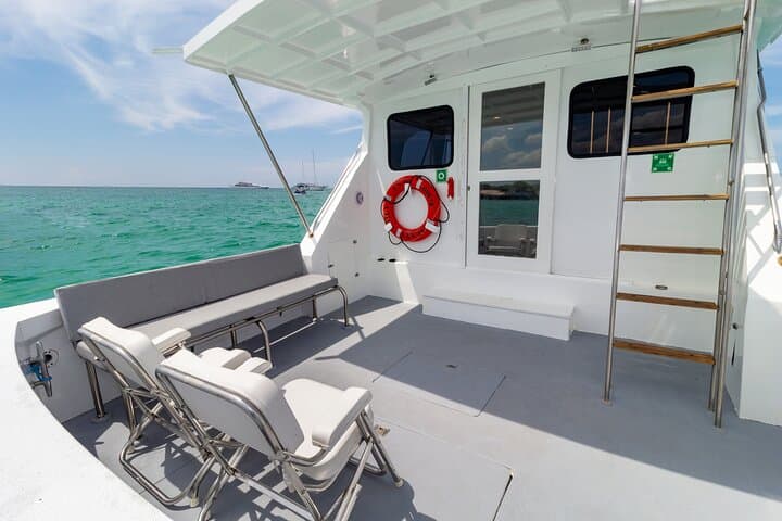 Day Cruise & Snorkel: Galapagos Daily Tour Aboard M/Y Galaxy photo 2
