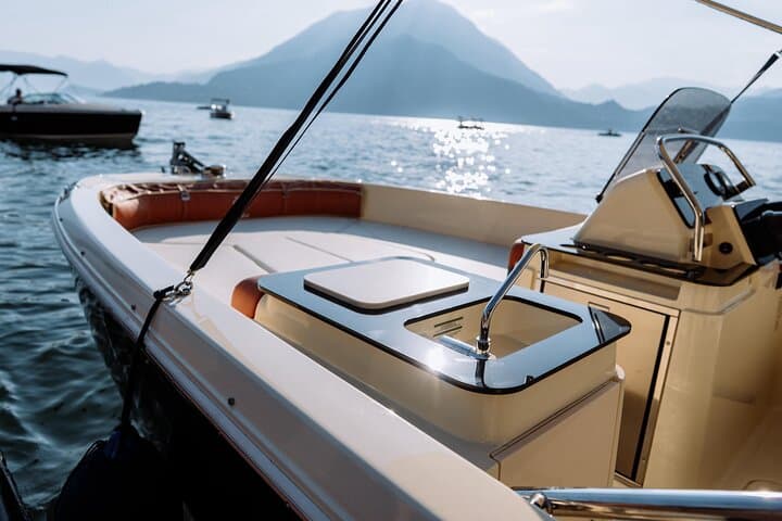 Lake Como Speedboat to Bellagio: Private 3‑Hour Prosecco Cruise photo 6