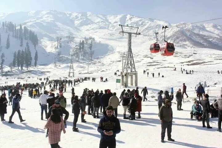 Gulmarg Day Trip from Srinagar: Gondola, Meadows & Himalayan Views photo 2