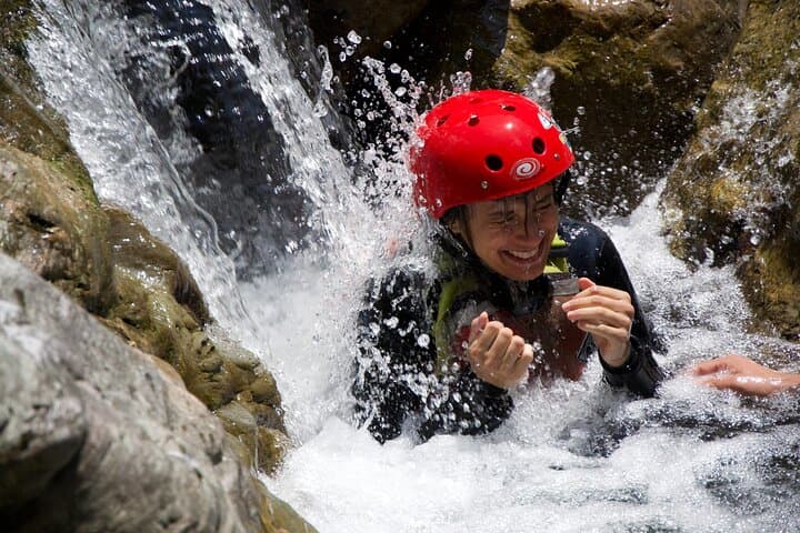 Canyoning in Bagni di Lucca: Lima River Adrenaline in Tuscany photo 4