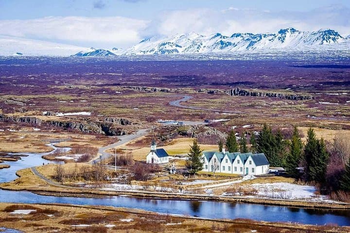 Golden Circle Day Tour from Reykjavik — Thingvellir, Geysir, Gullfoss & Kerid photo 3