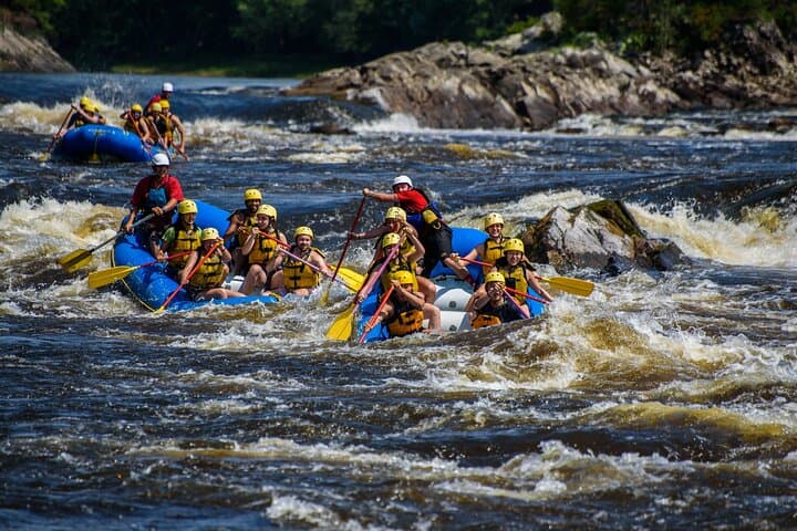 Ottawa River Sport Rafting — Class III–IV Day Trip (4–5 Hours) photo 6