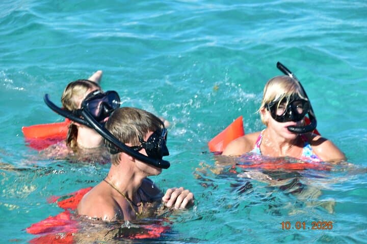 Private Catamaran Snorkel, Dolphin Watching & Natural Pool — Punta Cana photo 6
