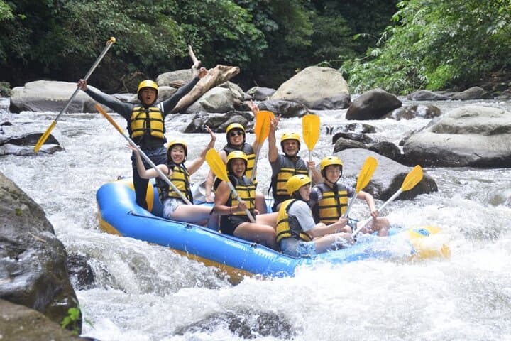 Ubud Ayung River White Water Rafting with Lunch — Beginner-Friendly Rapids in Bali photo 2
