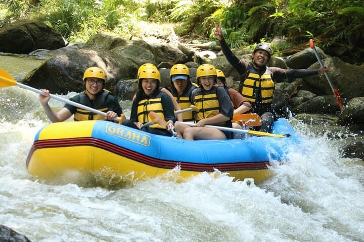Ubud Ayung River White Water Rafting with Lunch — Beginner-Friendly Rapids in Bali photo 4