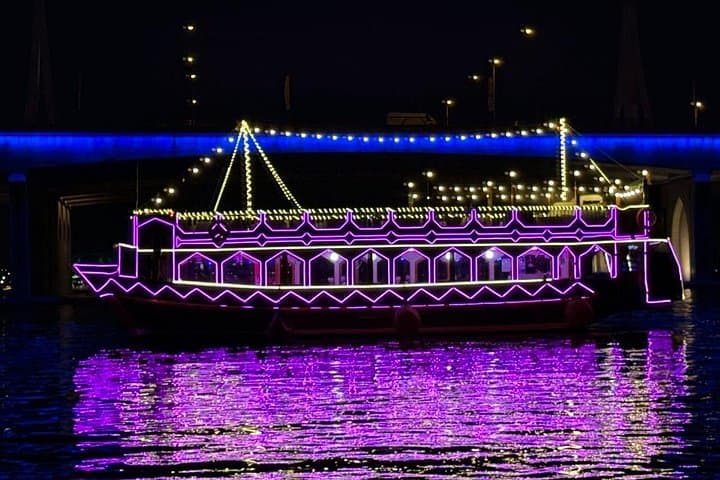 Dubai Traditional Dhow Cruise Regal — Creek Dinner Cruise & Live Shows
