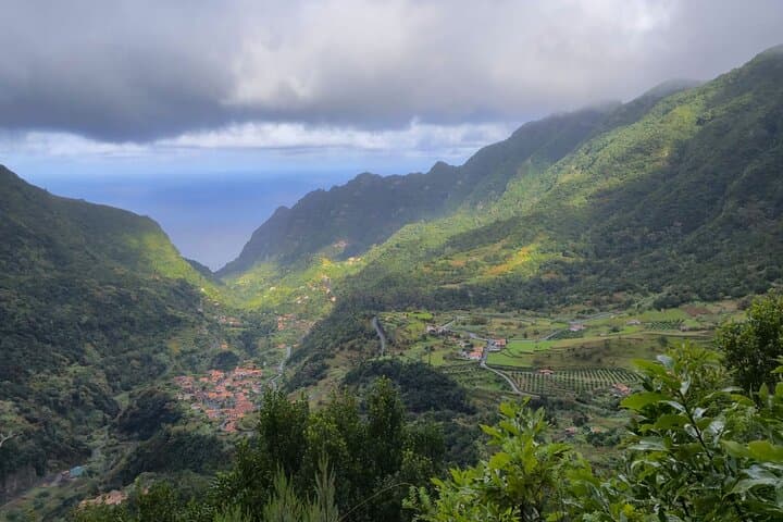 Levada dos Tornos Hiking Adventure: Full-Day Guided Levada Walk in Madeira photo 2