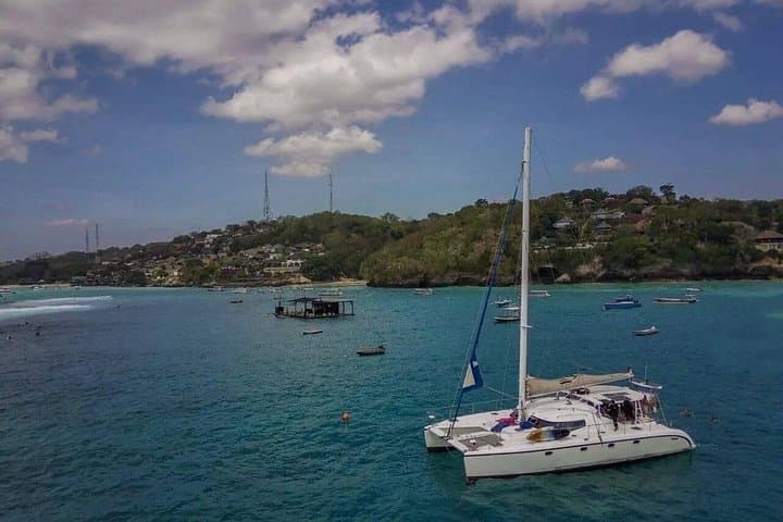 Private Bali Sunset Catamaran Cruise in Nusa Dua — VIP All-Inclusive Experience photo 4