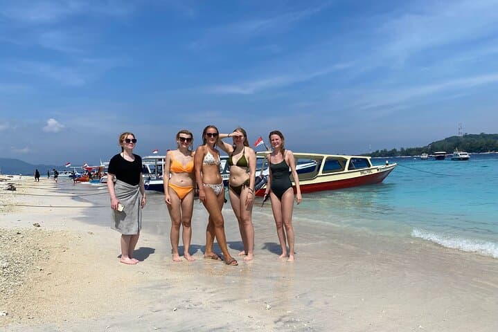 Private Snorkeling Trip to the Three Gili Islands from Lombok photo 4