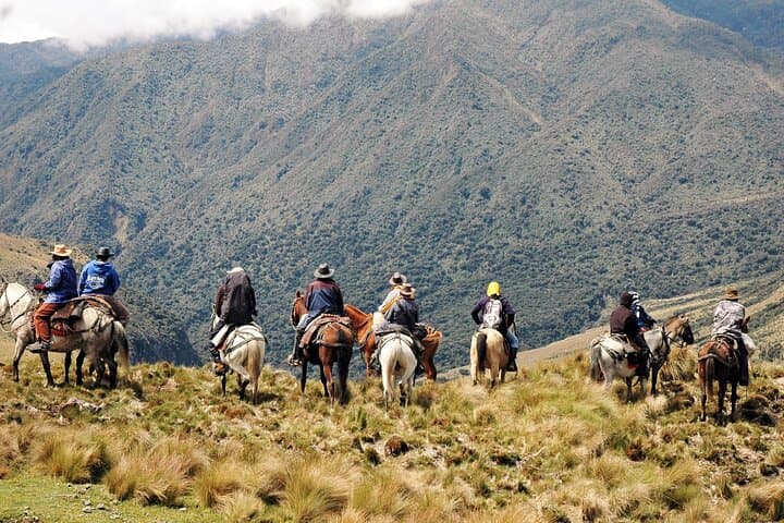 Andes to Amazon: 6-Day Multisport Adventure in Ecuador