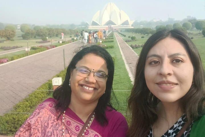 New and Old Delhi Private Day Tour with Female Guide — Rickshaw Ride, Monuments & Markets photo 3