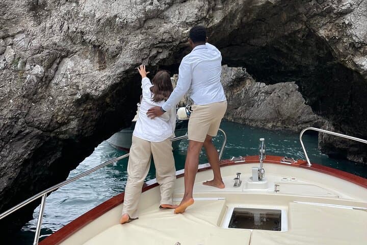 Amalfi Coast Boat Tour: Snorkeling, Prosecco & Hidden Coves photo 2