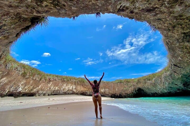 Marietas Islands Snorkeling: Hidden Beach, Wildlife & Open-Bar Boat Cruise photo 2