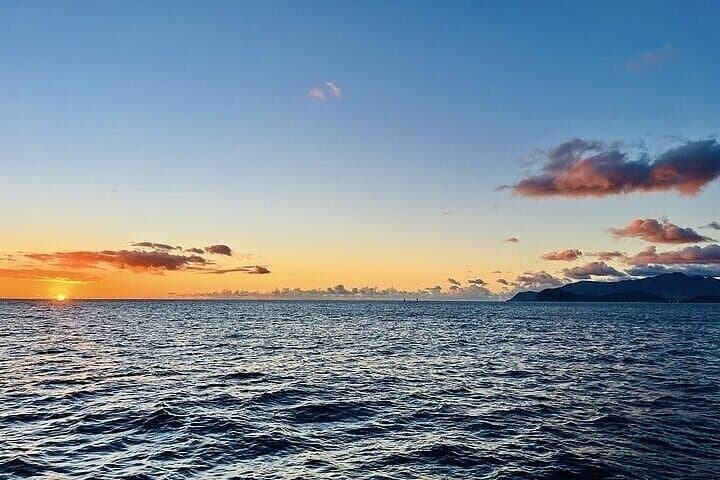 Ko Olina Private Sunset Charter: Oahu West Side Catamaran Sunset Cruise photo 3