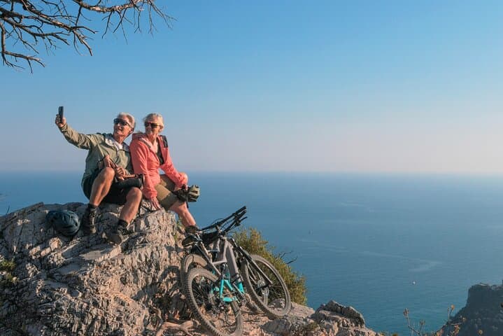Sedona Red Rock Highlights E-Bike Tour — Cathedral Rock, Bell Rock & Back O' Beyond photo 1