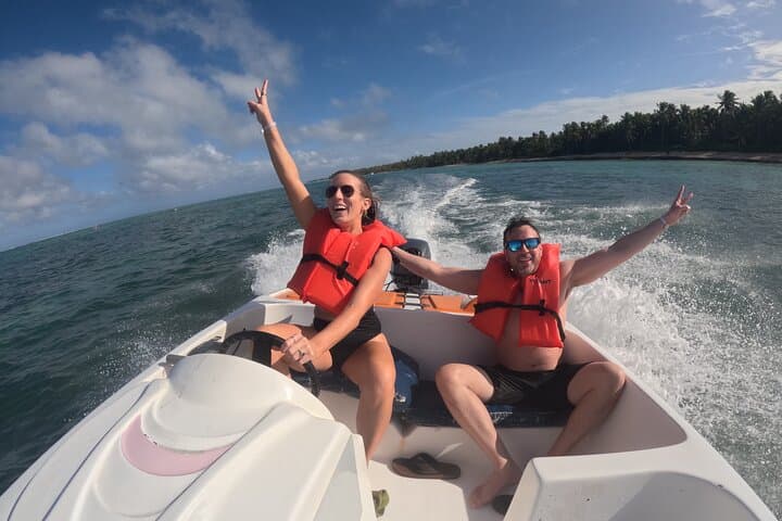Punta Cana Speedboat Adventure: Snorkeling, Dolphin Views & Natural Pool photo 6