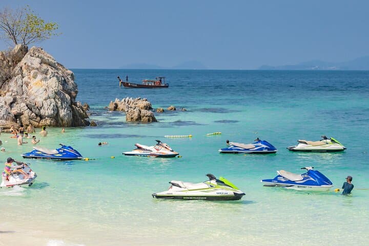 Phi Phi Islands and Khai Nok Speed Catamaran Day Trip from Phuket photo 3