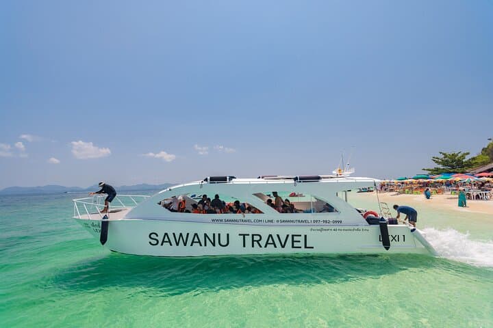 Phi Phi Islands and Khai Nok Speed Catamaran Day Trip from Phuket photo 4