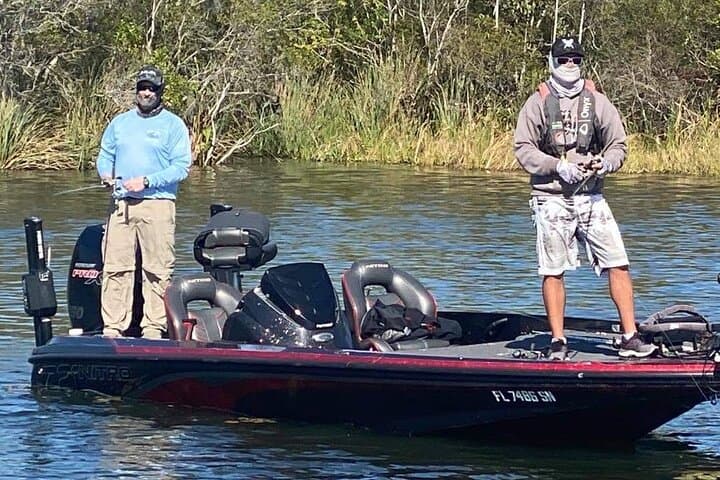 Catch Trophy Bass on Florida’s Harris Chain: Expert-Guided Bass Fishing photo 3