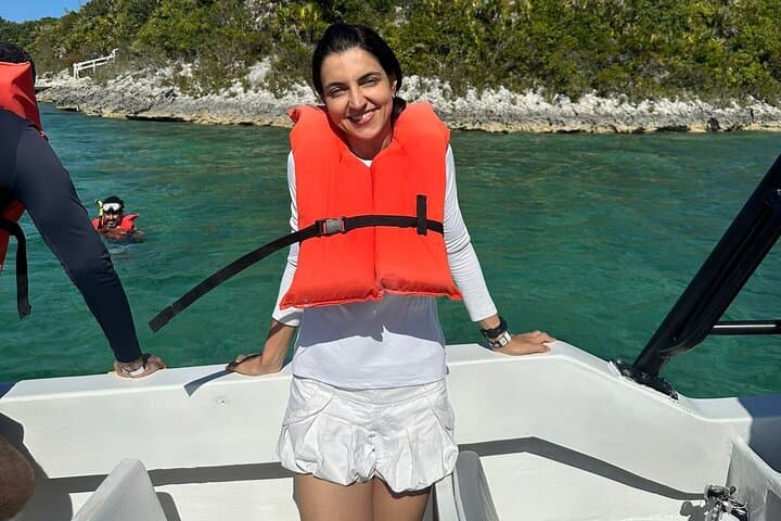 Private Rose Island Beach & Snorkel Tour with Drinks — Nassau Day Trip photo 6