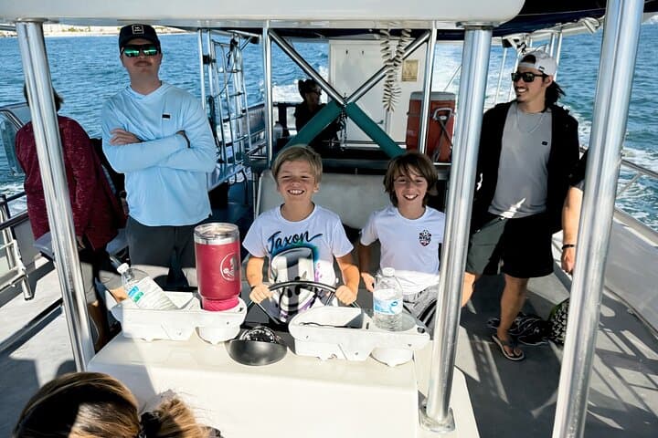 Shell Island Snorkel and Dolphin Tour from Panama City Beach photo 2