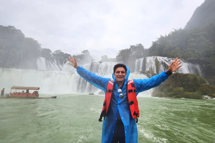 Southeast China 16-Day First-Class Cultural & Nature Adventure photo 3