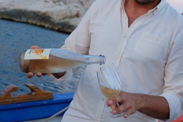 Sunset Sail and Provençal Buffet: Marseille Calanques & Frioul Islands photo 5
