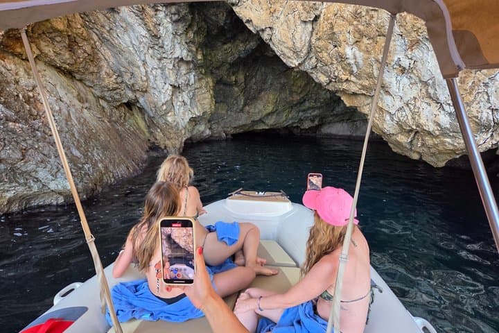 Private Blue Cave and 7 Caves Speedboat Tour from Dubrovnik photo 5