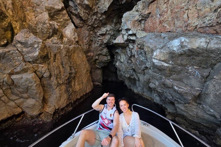 Private Blue Cave and 7 Caves Speedboat Tour from Dubrovnik photo 4