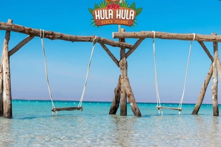 Hula Hula Island Boat Trip: Snorkel, Lunch & Relax in Hurghada