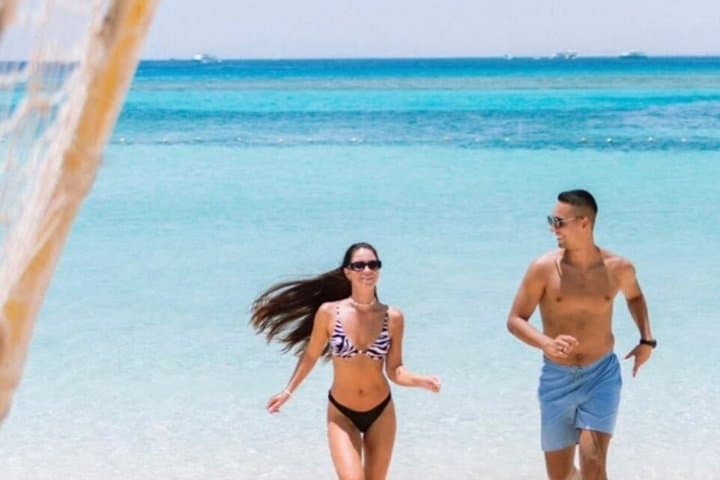 Hula Hula Island Boat Trip: Snorkel, Lunch & Relax in Hurghada photo 2