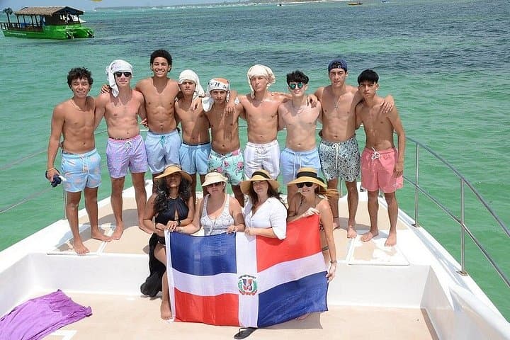 Catamaran Party and Snorkel Cruise in Punta Cana — Half-Day Drinks & Reef Snorkeling photo 4