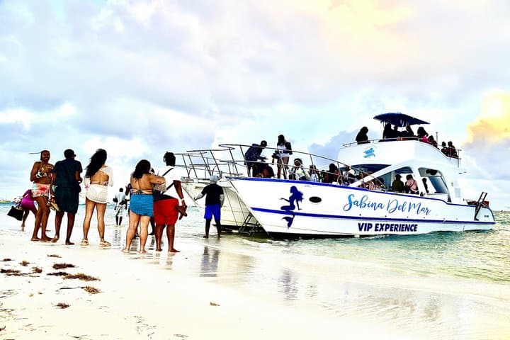 Punta Cana Adults-Only Catamaran Party: Snorkel, Natural Pool & Open Bar photo 2
