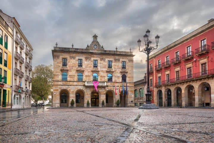 Gijón Historic Center Private Walking Tour: Cimavilla, Roman Baths & Chillida photo 4