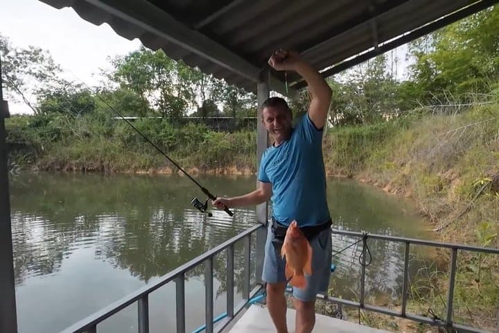 Private Lake Fishing Near Pattaya: Family-Friendly Catch & Grill in Ban Chang photo 6