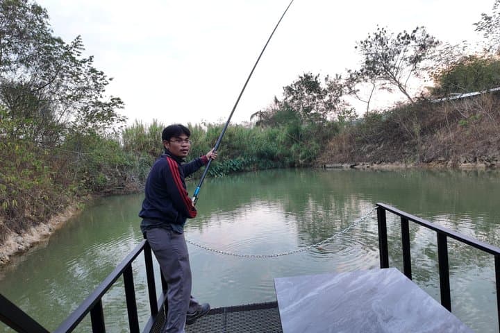 Private Lake Fishing Near Pattaya: Family-Friendly Catch & Grill in Ban Chang photo 3
