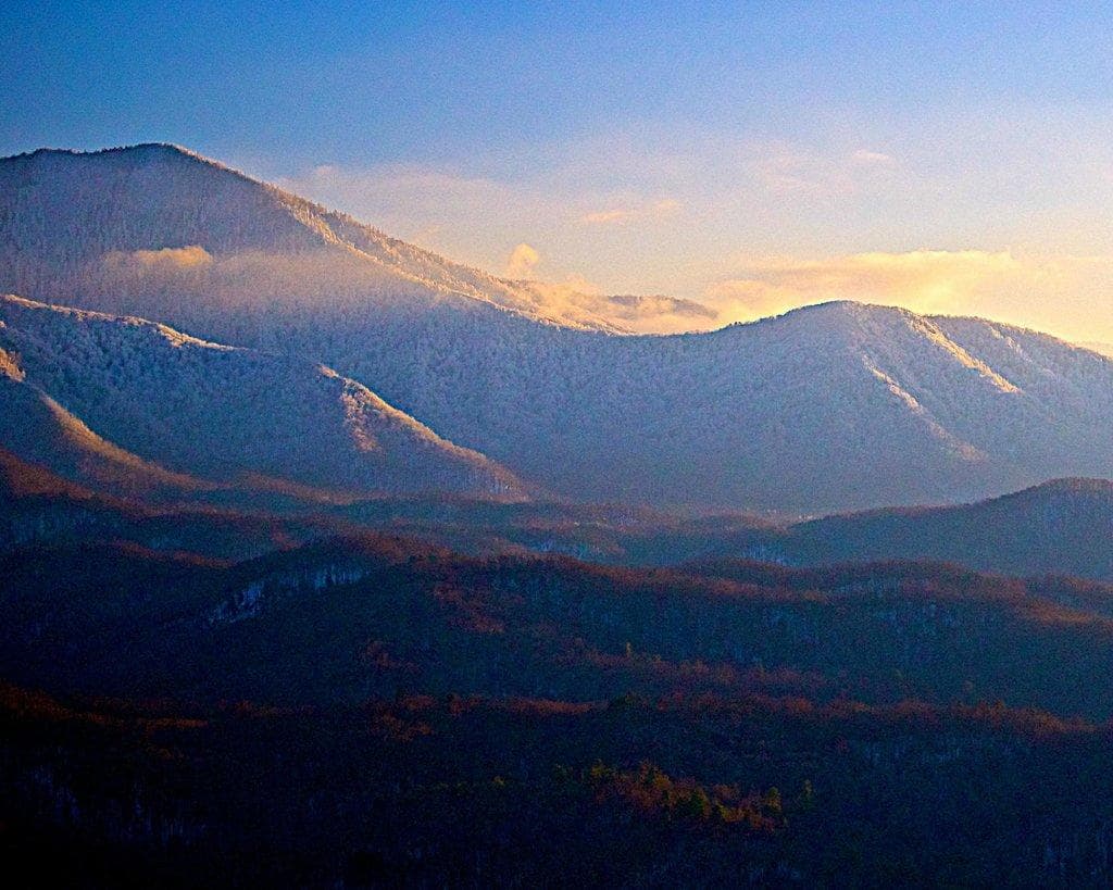Helicopter Tours with Scenic Special in the Mountain Region