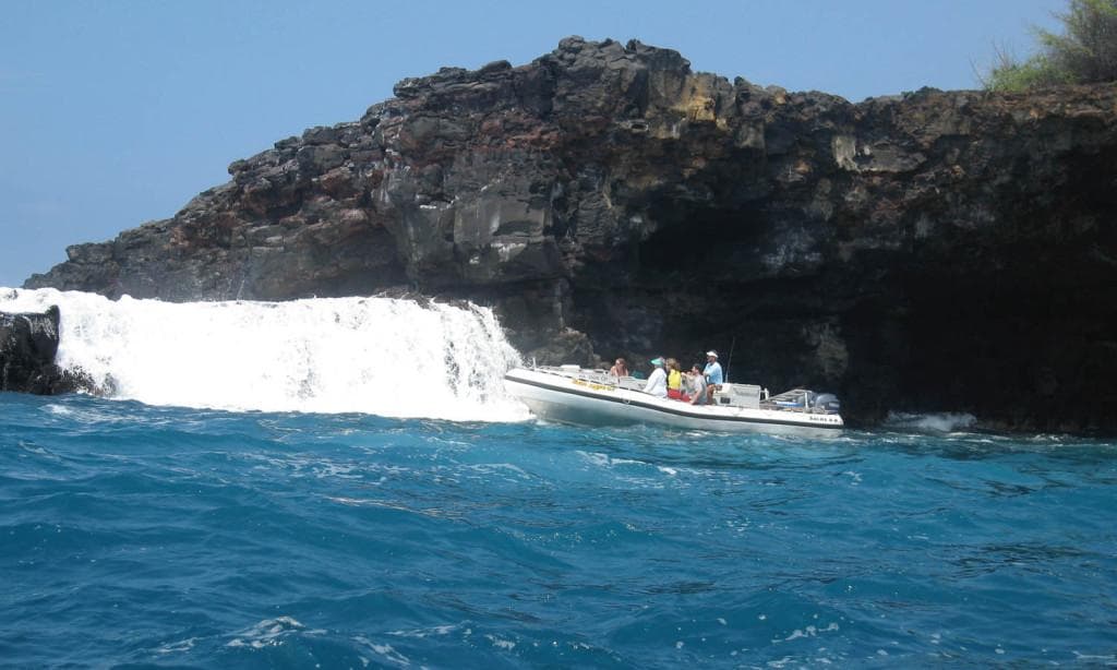 Captain Cook Exclusive Snorkel Adventure in Kailua-Kona