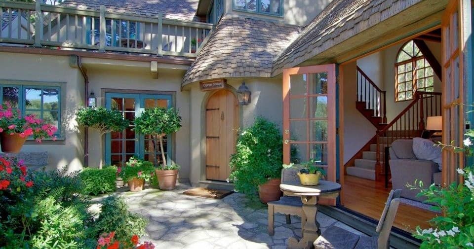Carmel Walks Tour in Pacific Grove: Walking Through California’s Charm