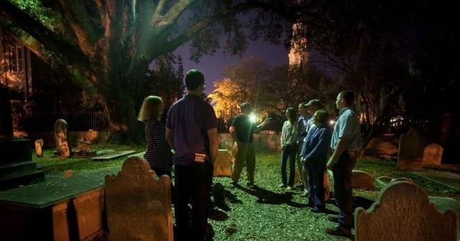 The Charleston Ghost and Graveyard Tour | Ghost Tour in Charleston, South Carolina