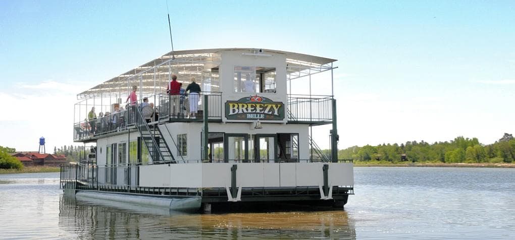 Scenic Boat Cruise on Pelican Lake at Breezy Point
