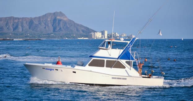Deep-Sea Fishing Charters in Honolulu Aboard Magic