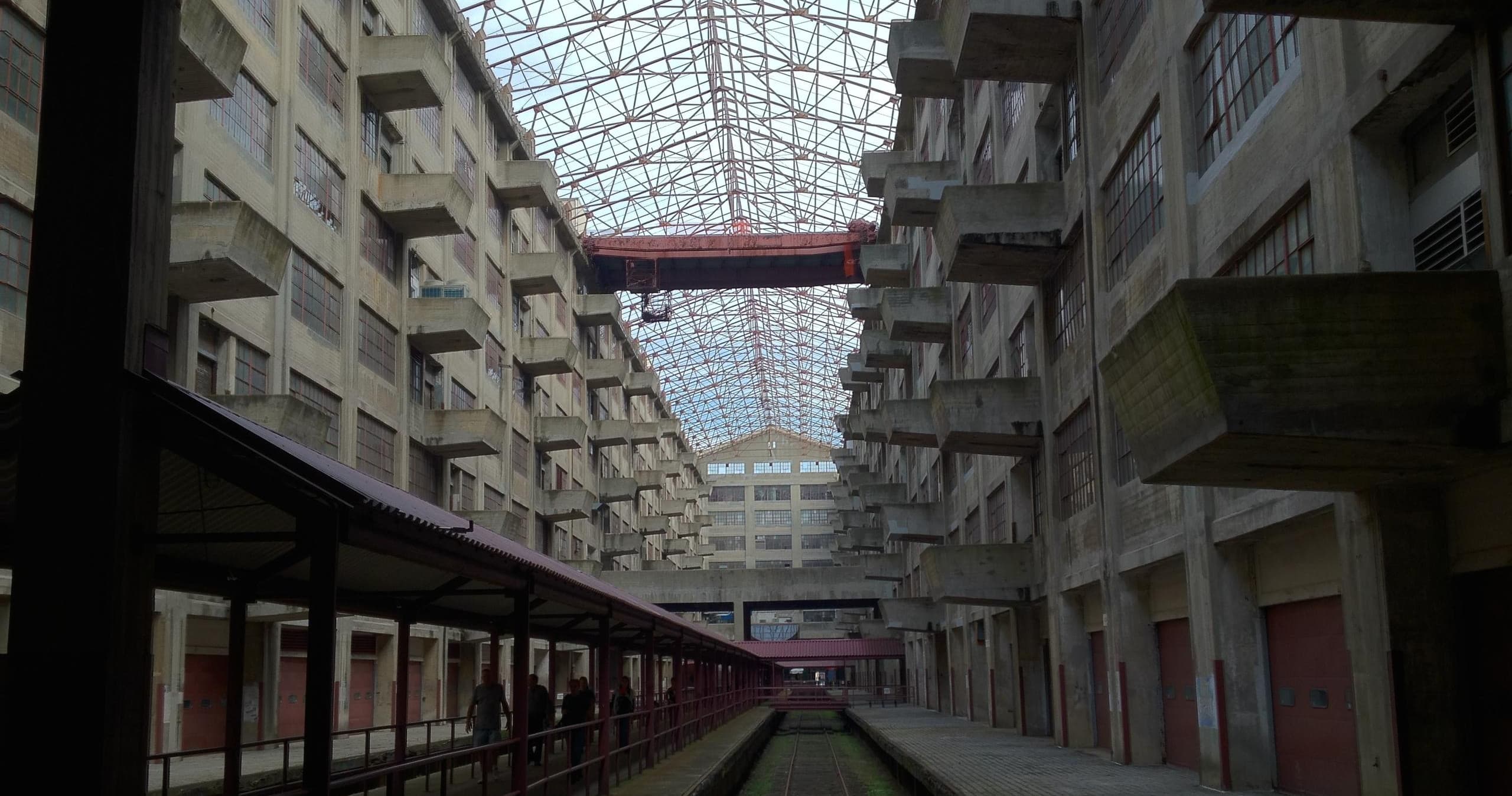 Historic Brooklyn Army Terminal Tour by Turnstile Tours