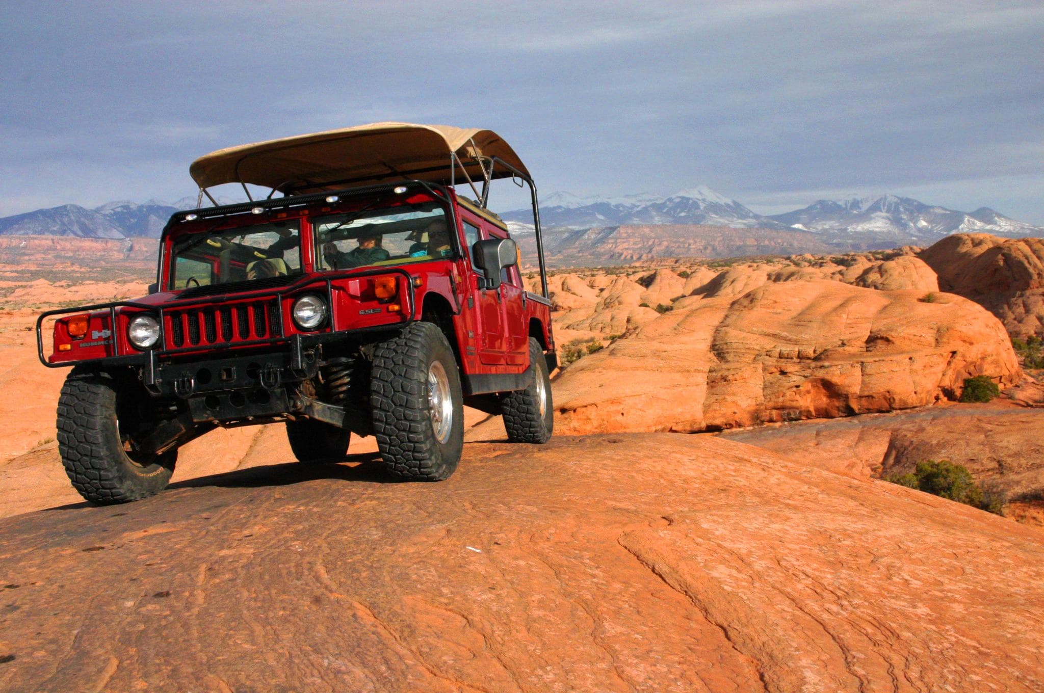 Off-Road Hummer Safari with Canyonlands by Night and Day in Moab